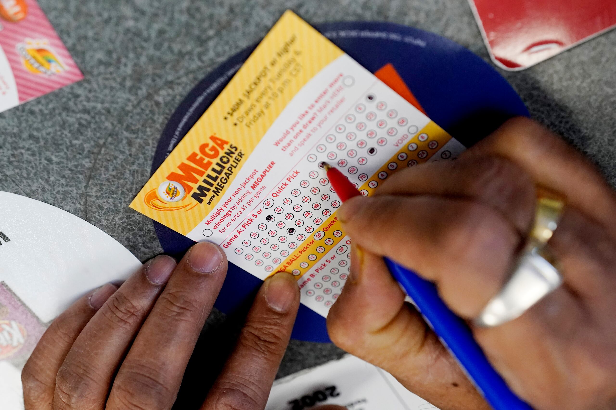 Mega Millions se juega en 45 estados de la Unión Americana, así como en Washington, D.C. y las Islas Vírgenes estadounidenses.