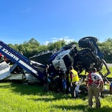 Chofer de grúa pierde la vida tras volcarse en autopista en Hatillo 