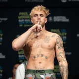 Jake Paul le devuelve la vida a un gimnasio de boxeo en La Perla