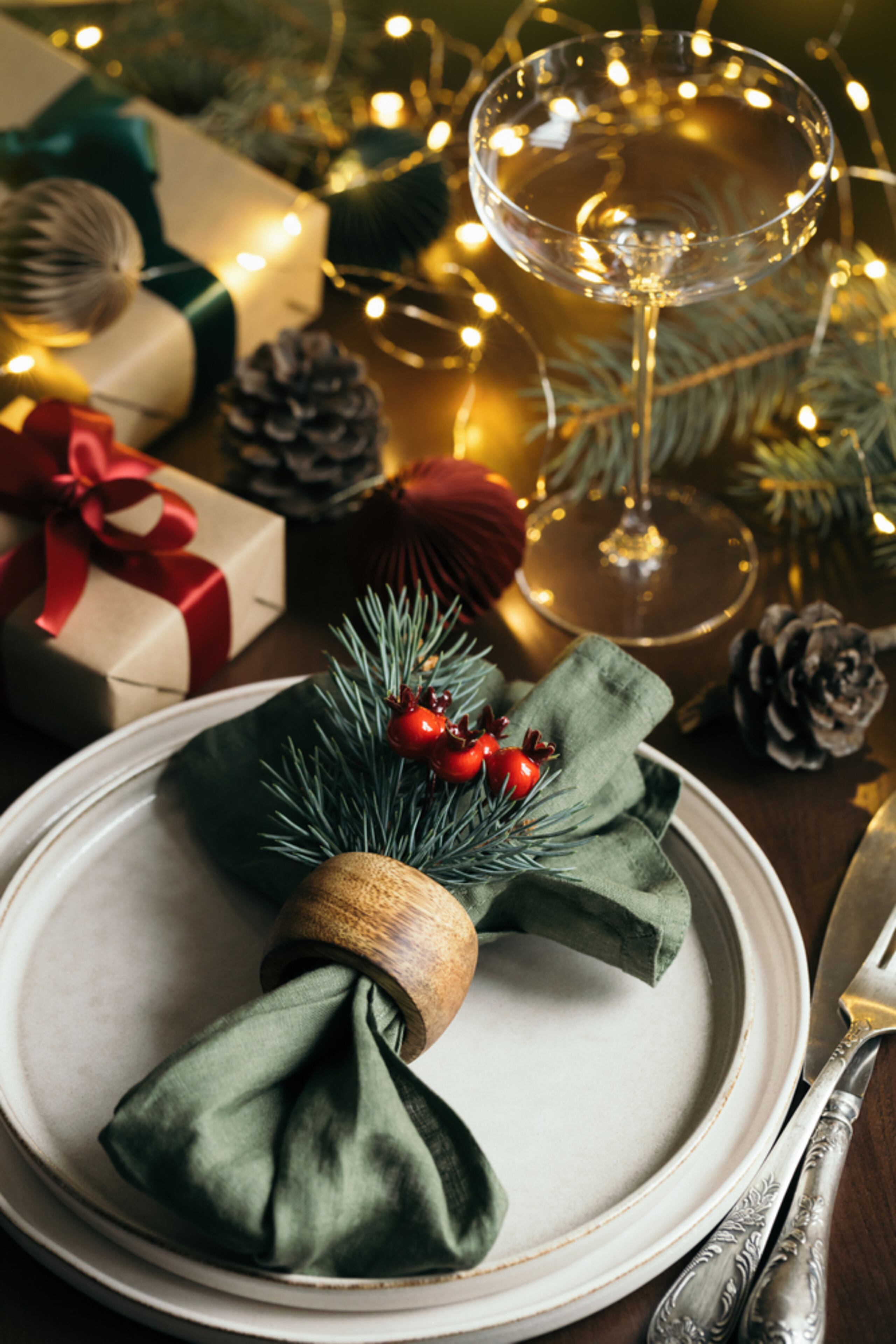 En las actividades navideñas, cuando te ofrezcan algo de comer o beber, pregúntate si lo necesitas o lo quieres porque sí.