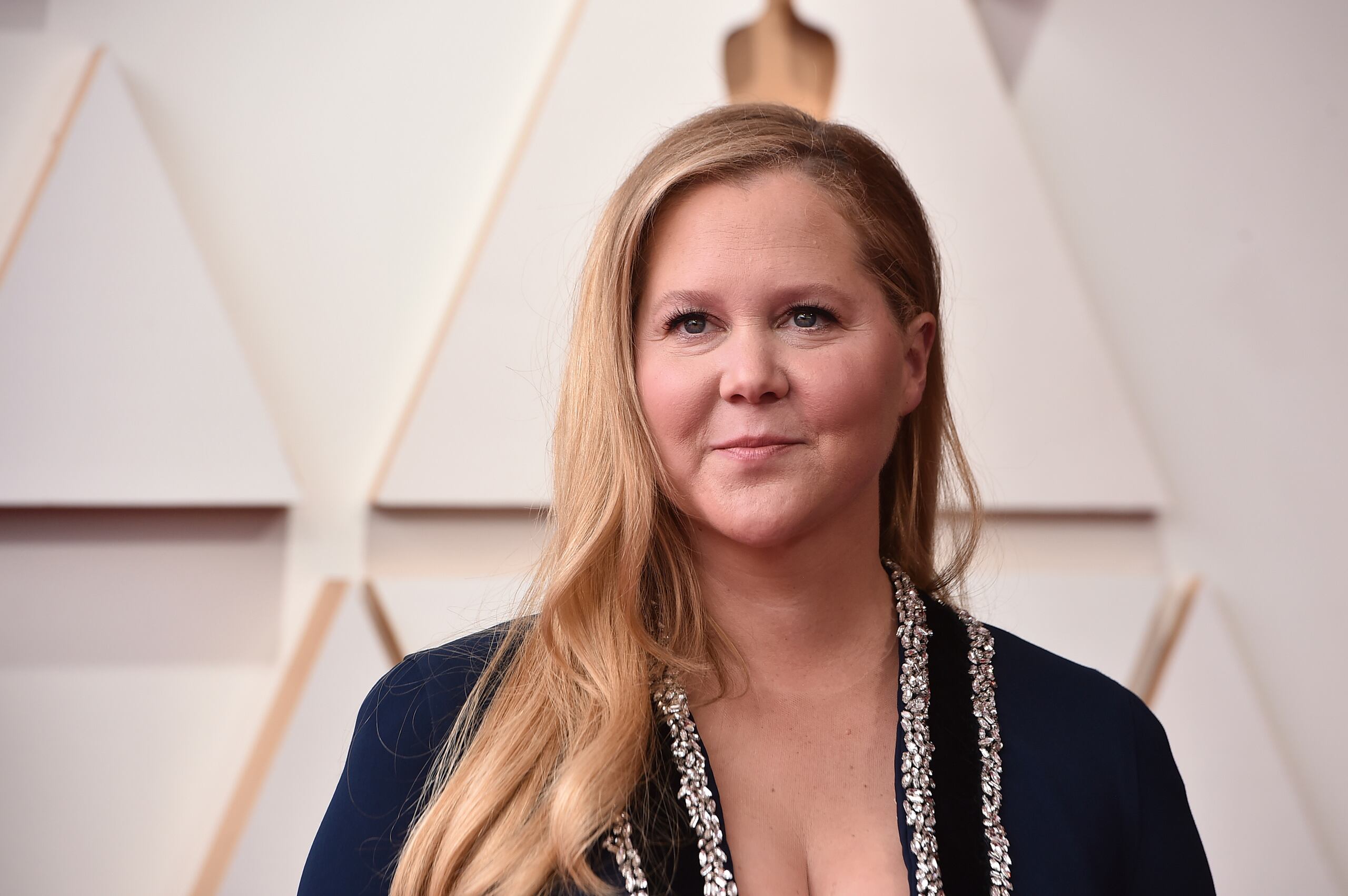 Amy Schumer es una de las anfitrionas de la ceremonia de los premios Oscar del 2022.