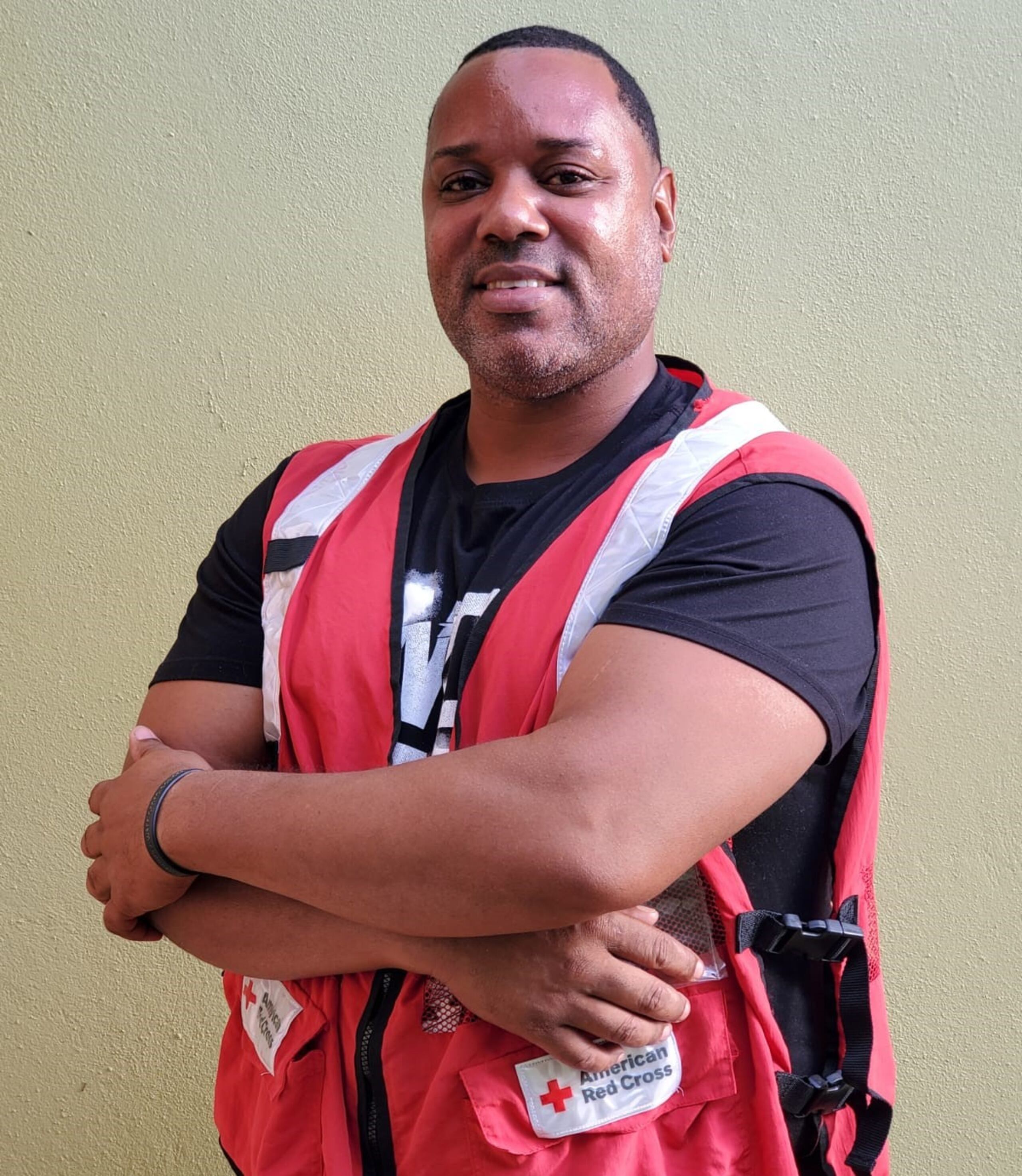 Carlos Carrasquillo es veterano voluntario en la Cruz Roja Americana Capítulo de Puerto Rico.