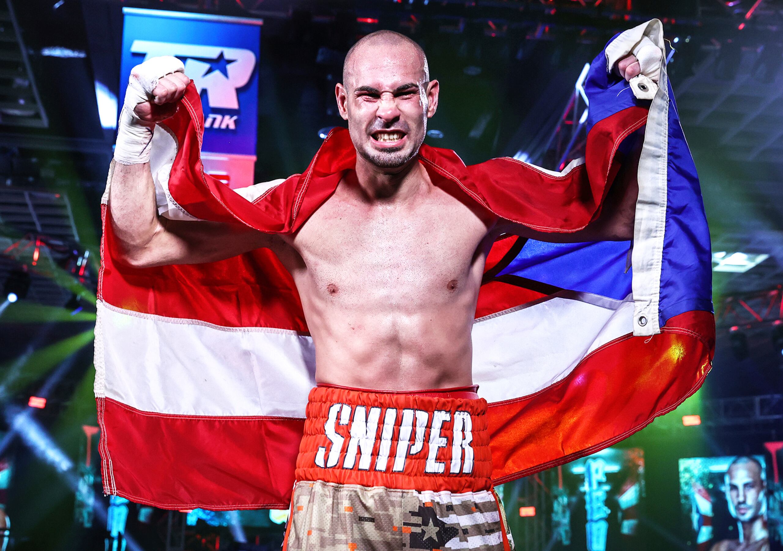 El boricua José "Sniper" Pedraza enfrentará al invicto Julián Rodríguez a 10 asaltos.