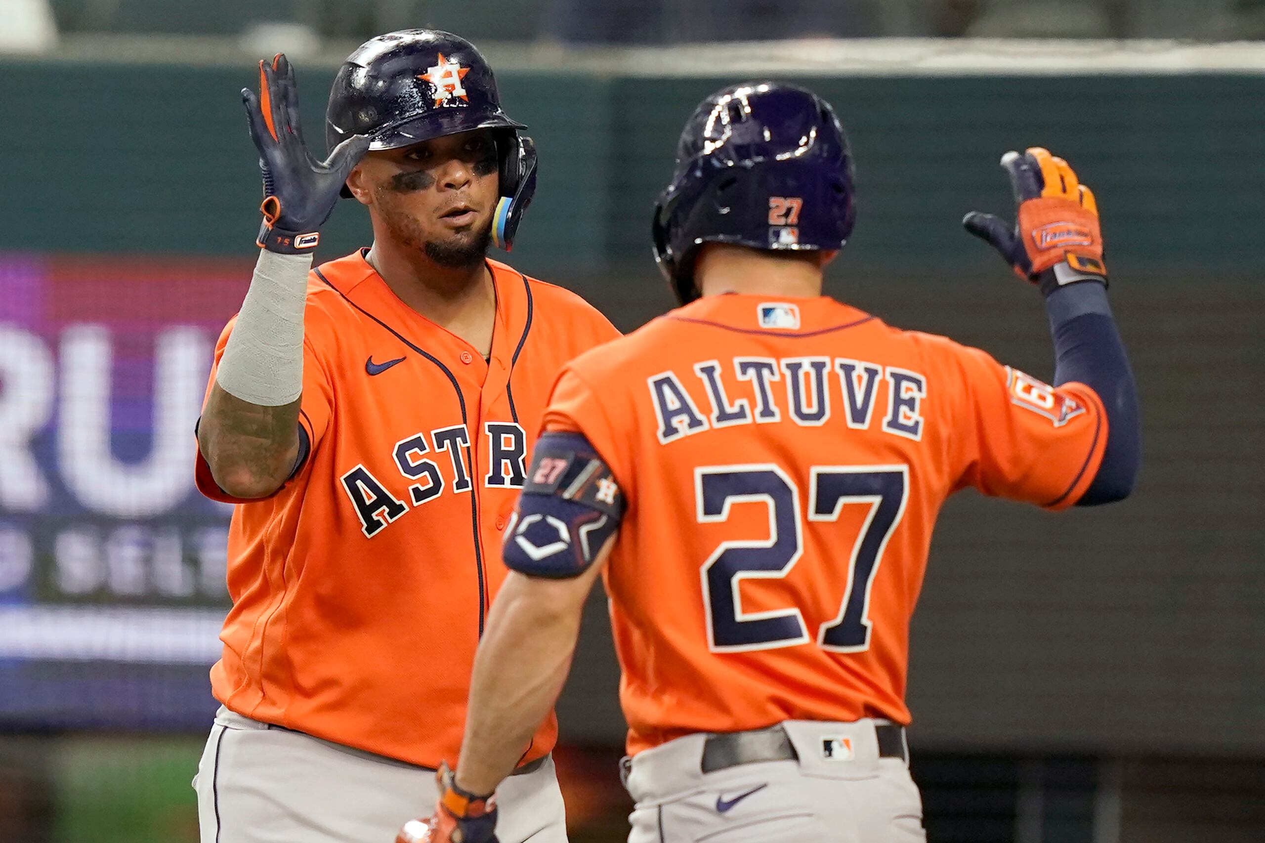 Martín 'Machete' Maldonado y José Altuve celebraron juntos el campeonato de los Astros de Houston en el 2022.