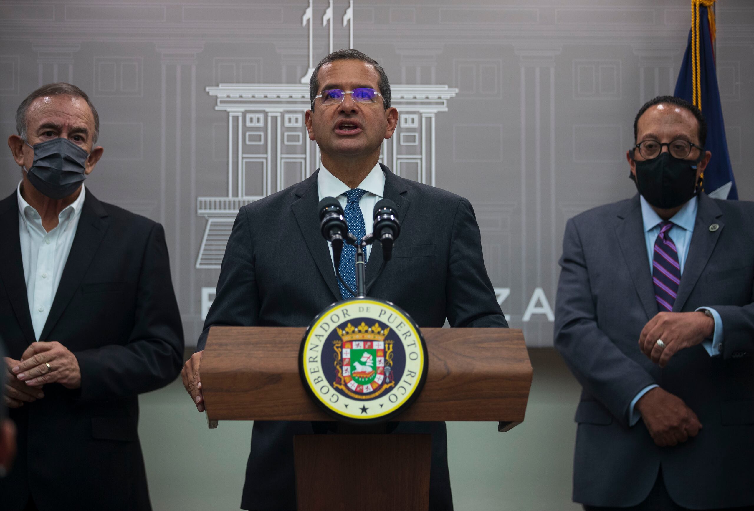 El gobernador Pedro Pierluisi anuncia tres proyectos de infraestructura en la antigua base militar Roosevelt Roads.
Teresa Canino Rivera/STAFF
teresa.canino@gfrmedia.com