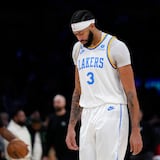 Los Lakers pierden a Anthony Davis por tiempo indefinido