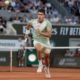 Habrá duelo entre Alcaraz y Djokovic en el Abierto de Francia