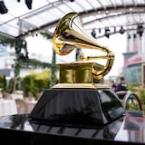 Cancelan los premios Grammy por riesgos de ómicron