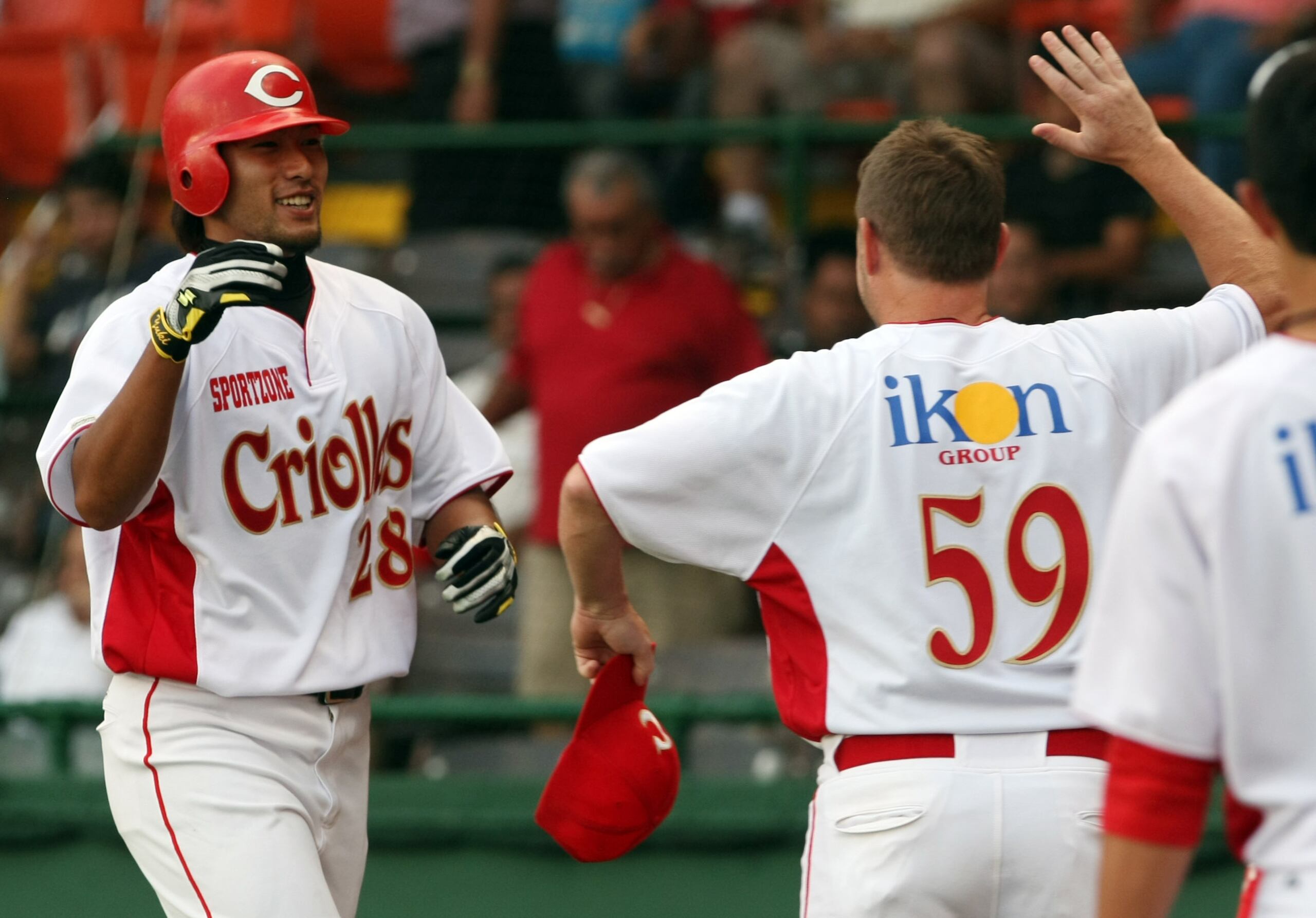 El estrella japonés Yuki Yanagita en uniforme de los Criollos en el torneo 2011-12.