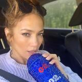 ¿Cuánto vale el vaso con “bling bling” de Jennifer López?