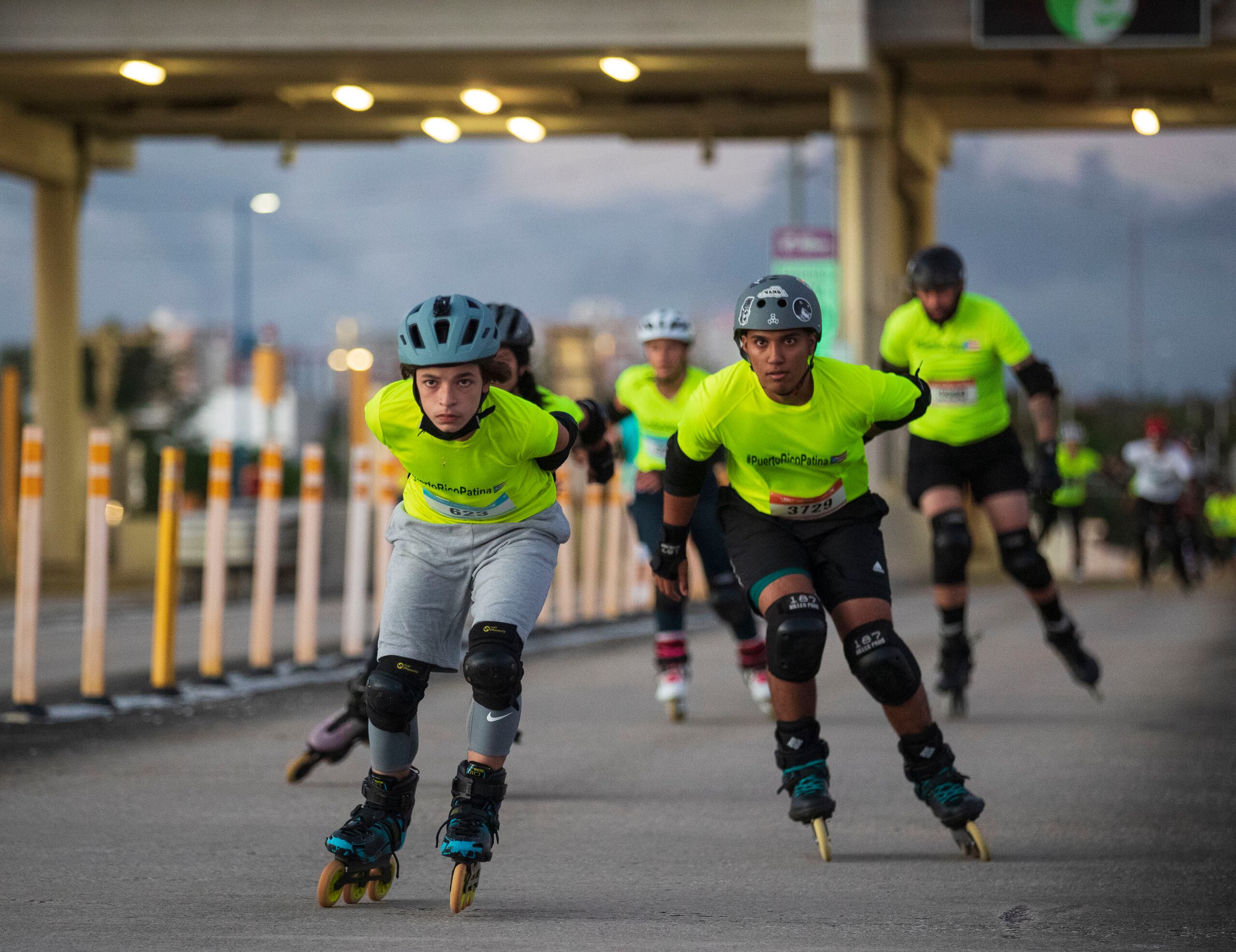 Hubo gente que corrió la ruta hasta sobre patines.