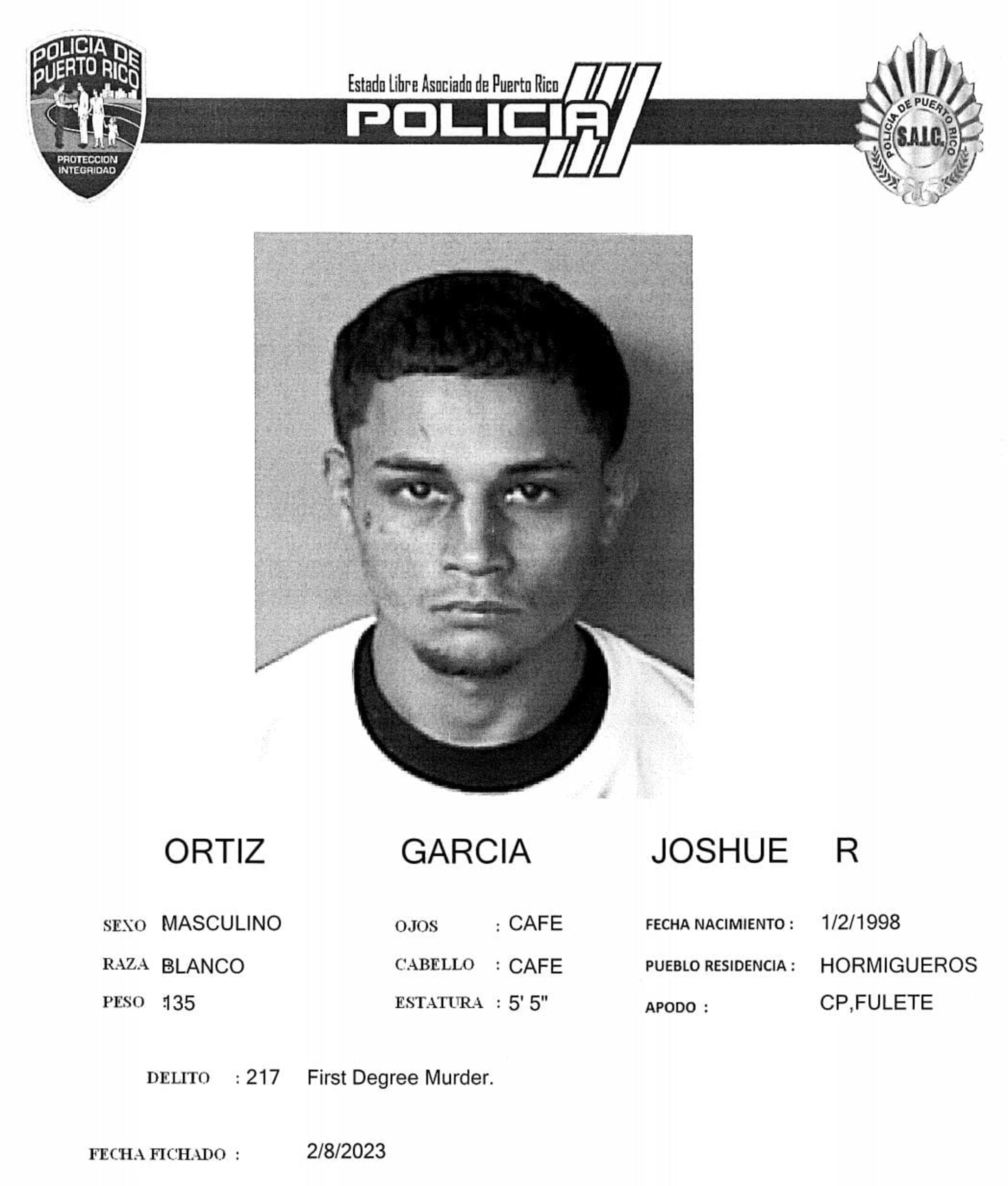 Joshue R. Ortiz García, está acusado de asesinato en primer grado y por herir a un agente y un sargento de la División de Drogas y Narcóticos de Mayagüez.