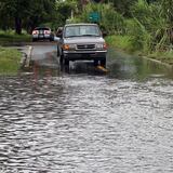 Advierten sobre carreteras intransitables en Yauco, San Sebastián y Naguabo 