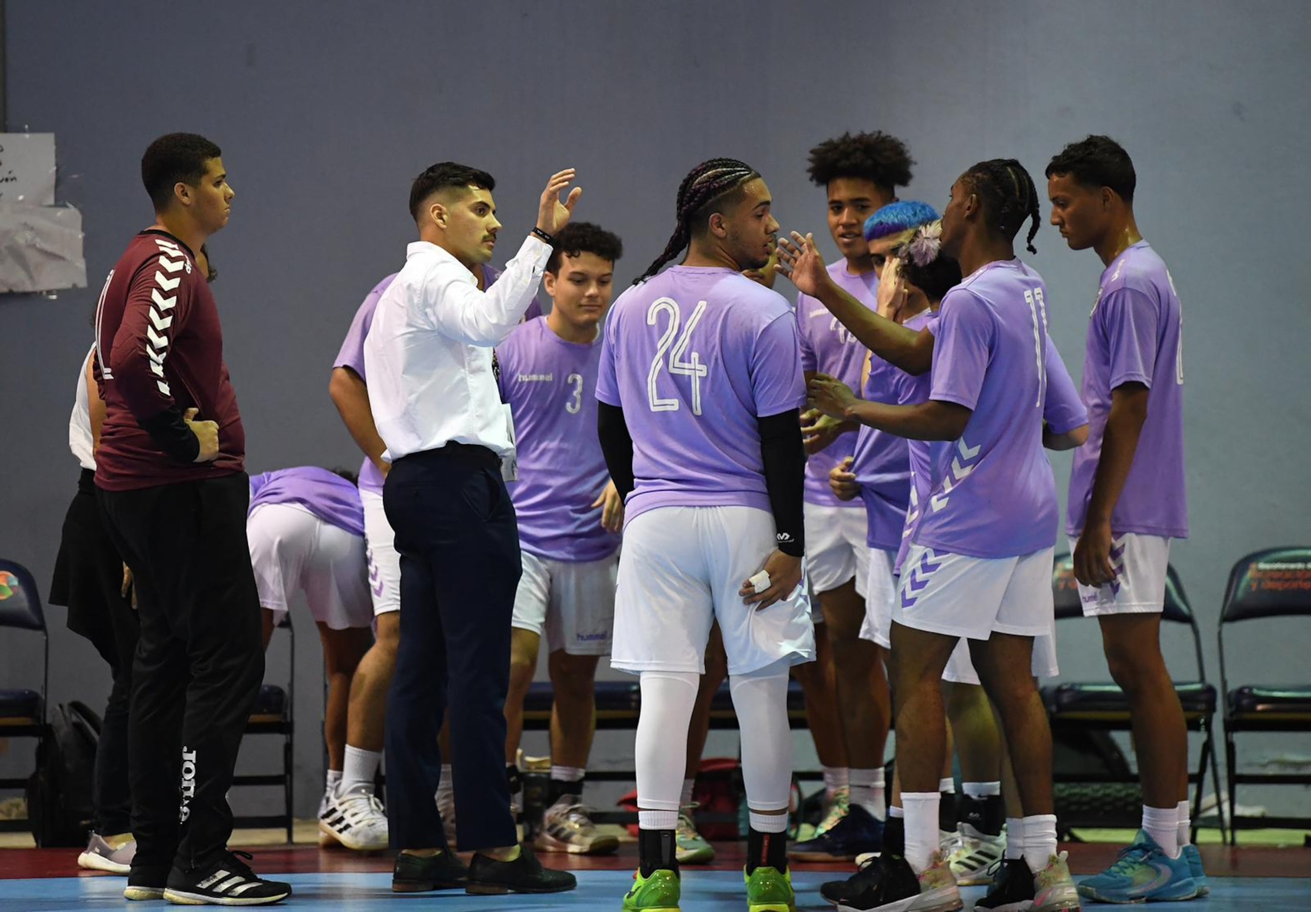 Luis Fuster es el director técnico de Puerto Rico Elite Handball.