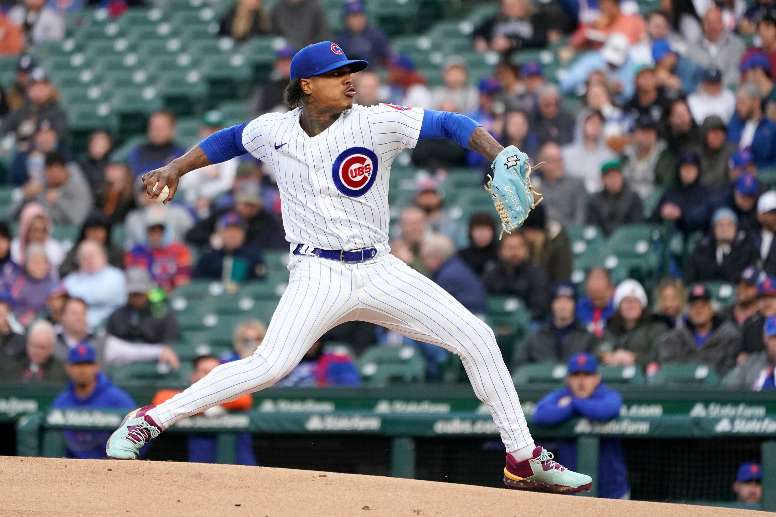 Marcus Stroman, de los Cubs de Chicago, ejecuta un lanzamiento durante la primera entrada del partido del miércoles ante los Mets de Nueva York.