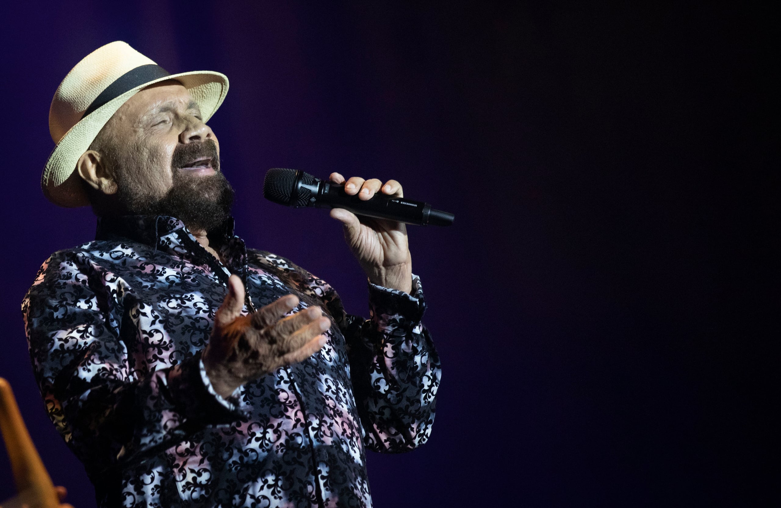 El cantautor Andrés Jiménez, conocido como "El Jíbaro",  uno de los principales cantautores de música típica puertorriqueña en los pasados 40 años.