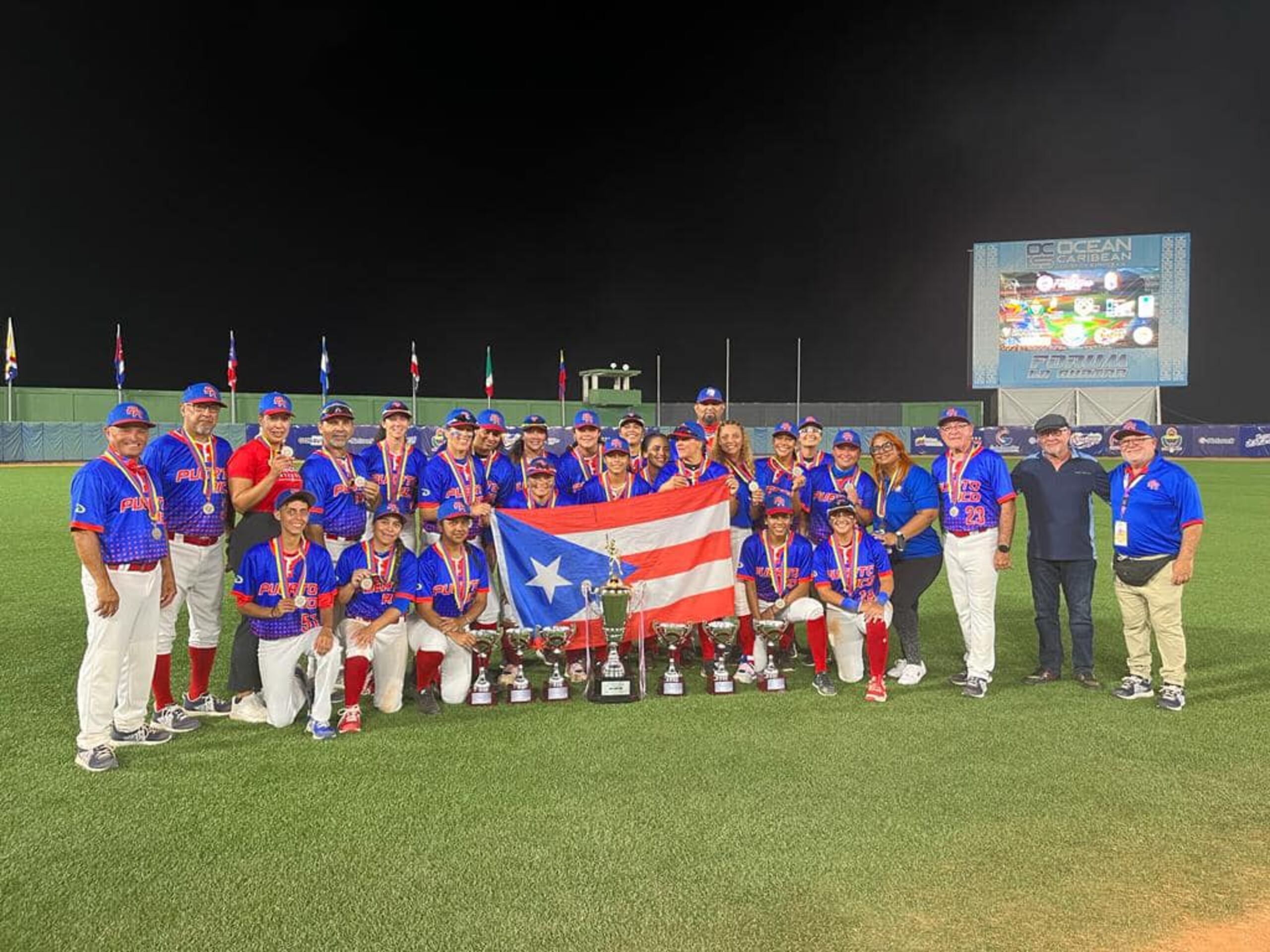 La Selección Nacional de Béisbol femenina perdió su invicto en el torneo en el partido final del torneo.