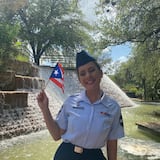 Joven boricua hace historia en las Fuerzas Espaciales de los Estados Unidos