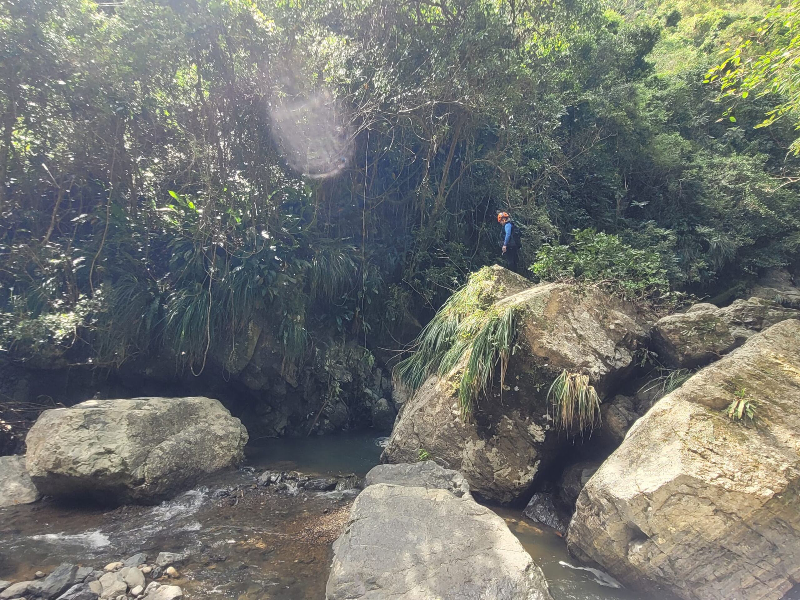 El golpe de agua que arrastró a dos mujeres se reportó el pasado 8 de octubre en el charco La Soplaera, en Peñuelas.