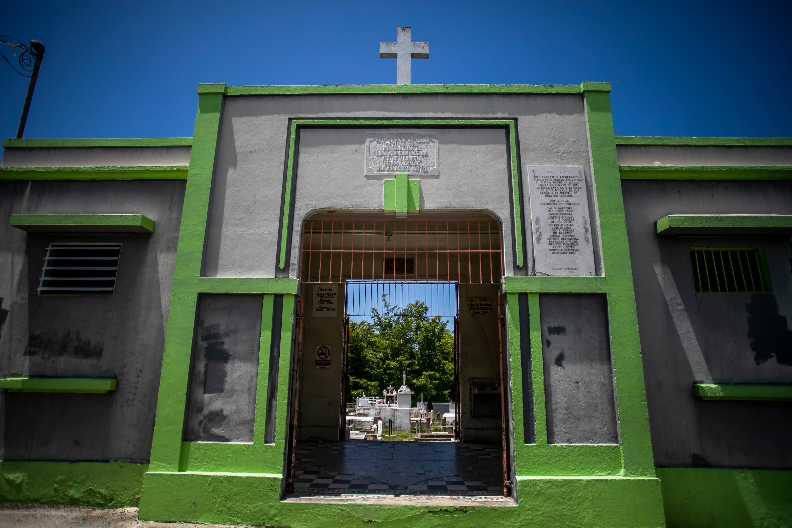 Entrada al camposanto.