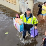 Alcaldes necesitan urgentemente dinero en efectivo para responder a la emergencia de Fiona