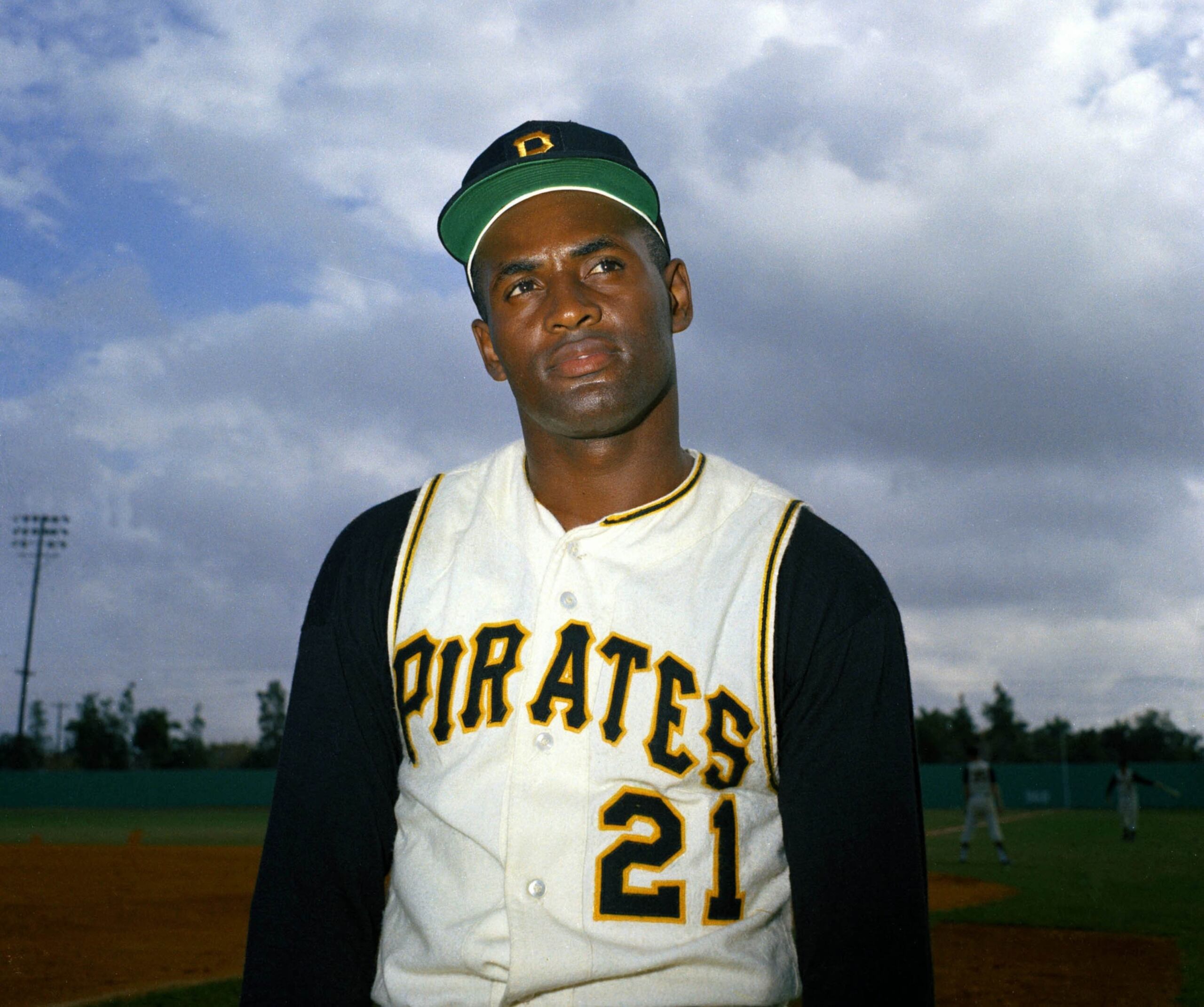 Desde que murió en 1972, se han producido sobre 70 documentos fílmicos de Roberto Clemente, pero nunca una película a gran escala.