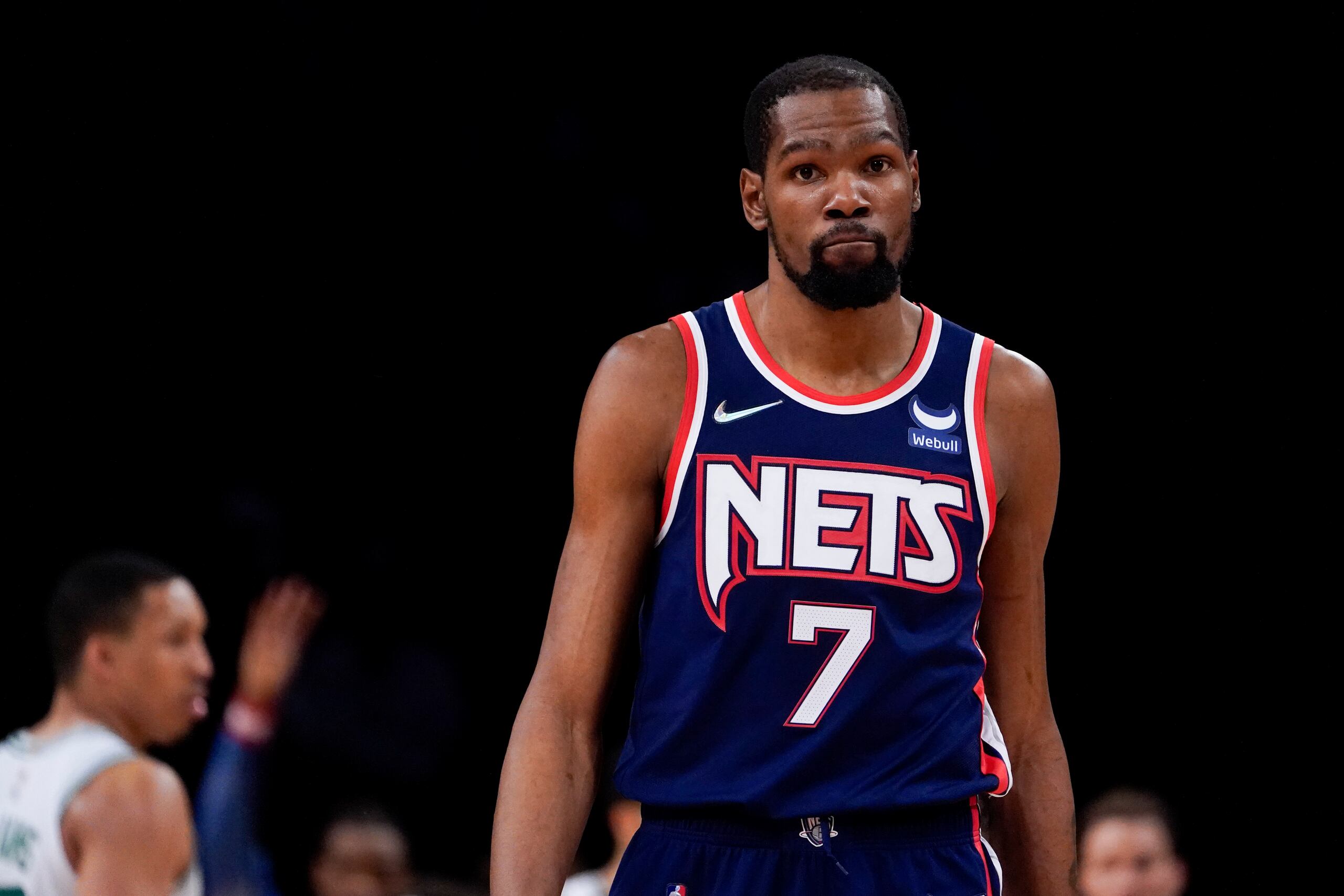 A Kevin Durant quedan cuatro años y $198 millones en su contrato con los Nets.