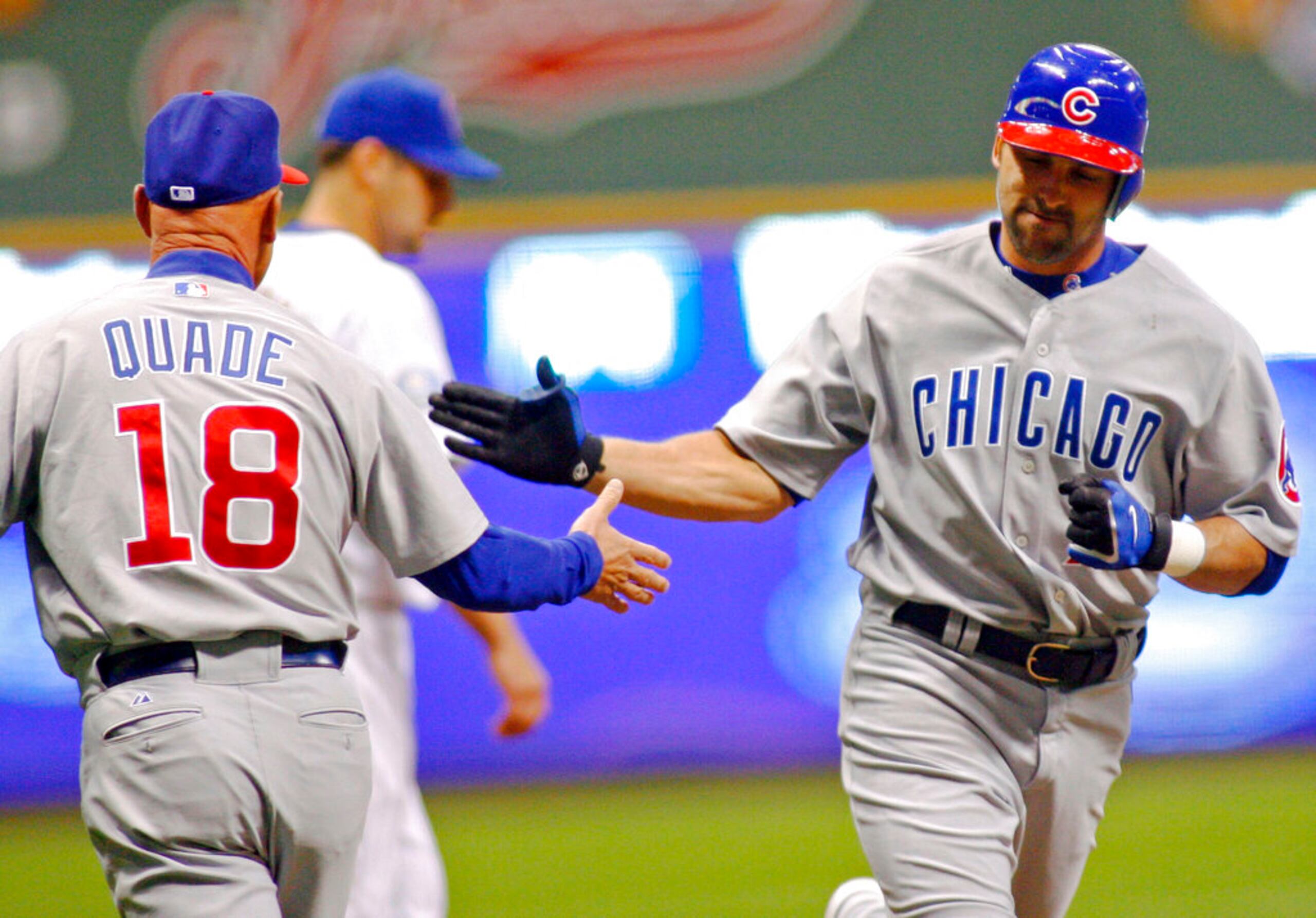 Mark DeRosa jugó para ocho equipos durante 16 años en MLB.