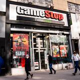 ¿Cómo y por qué GameStop sacudió a Wall Street?