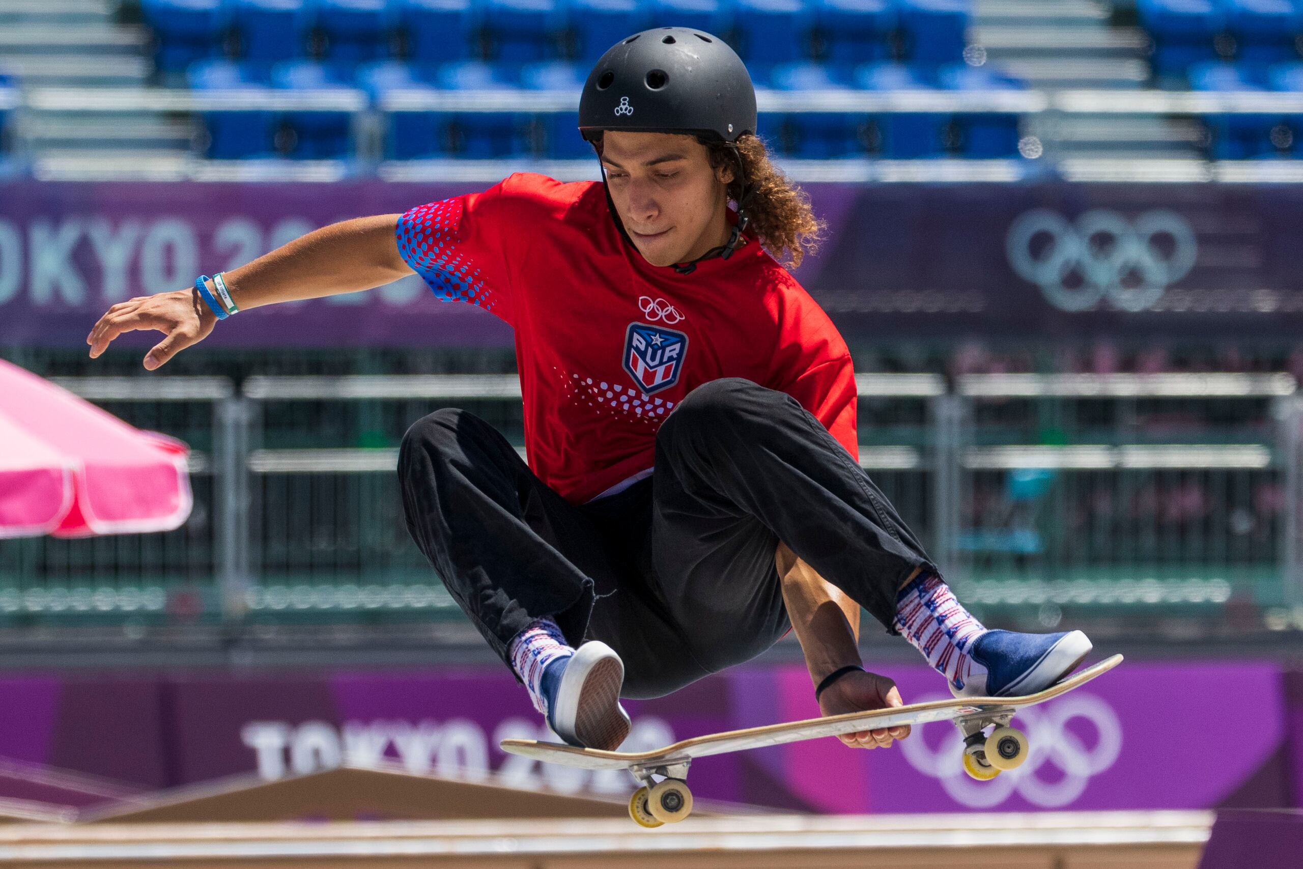 El boricua Steven Piñeiro es un profesional de la patineta, que además es su estilo de vida.