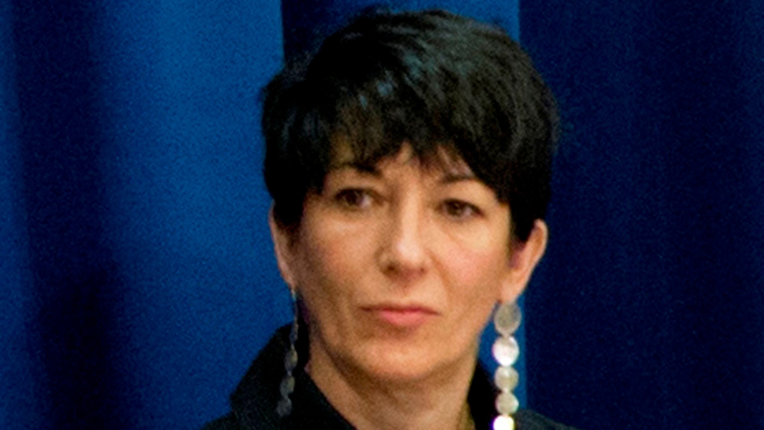 Ghislaine Maxwell, de 60 años, fue condenada el 29 de diciembre por cinco de los seis cargos a los que se enfrentaba, incluido el de tráfico sexual, después de un juicio en el que los testigos declararon que ayudó a su examante Jeffrey Epstein a reclutar, preparar y abusar de niñas menores de edad.