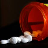 Acuerdan pago de 161.5 millones en juicio por opioides en Estados Unidos