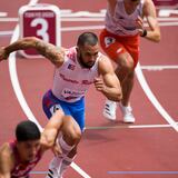 Wesley Vázquez tuvo un falso positivo a COVID antes de su carrera de los 800 metros