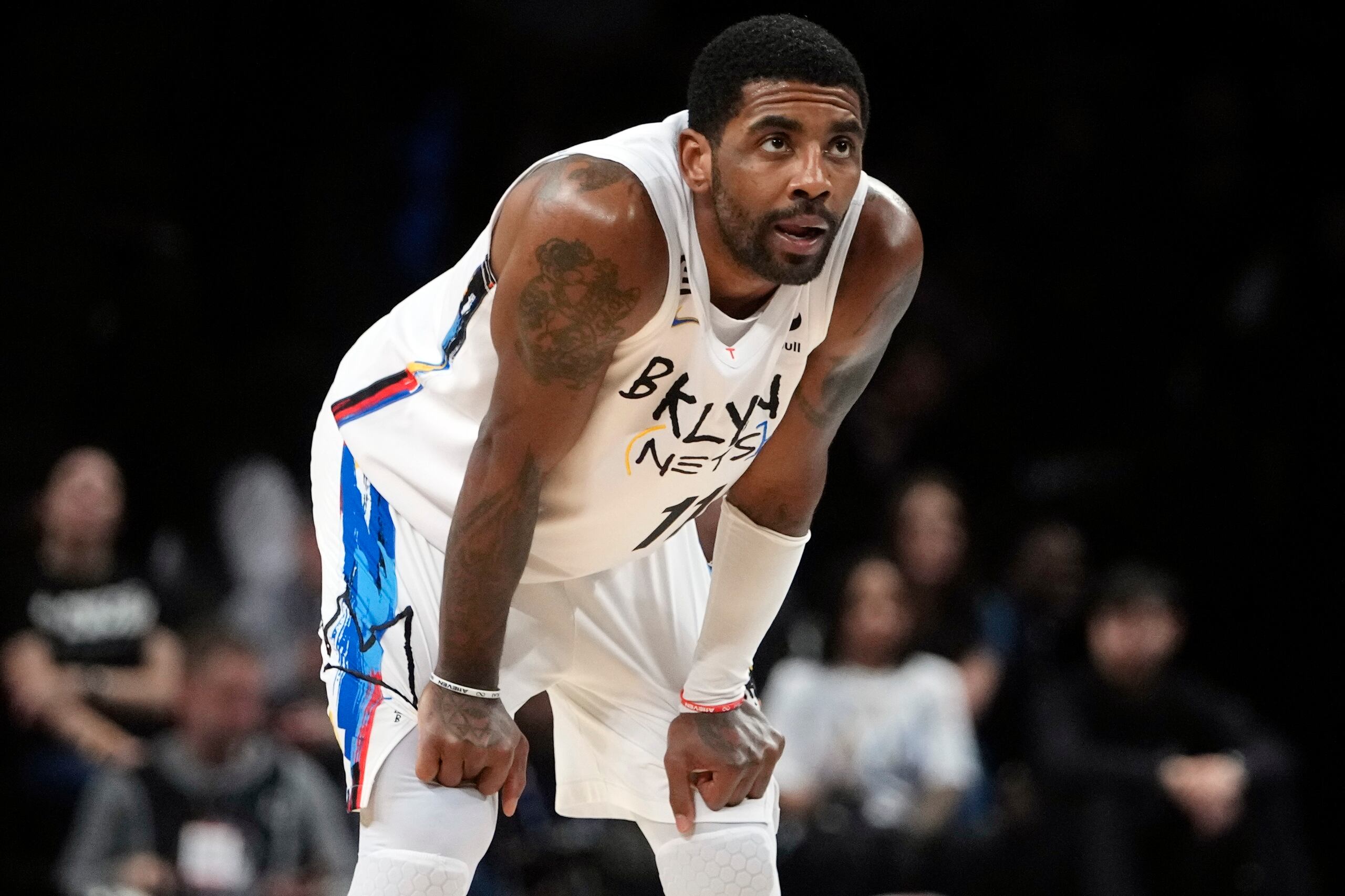 Kyrie Irving declaró el martes que en la organización de los Nets de Brooklyn se le "faltó mucho el respeto".