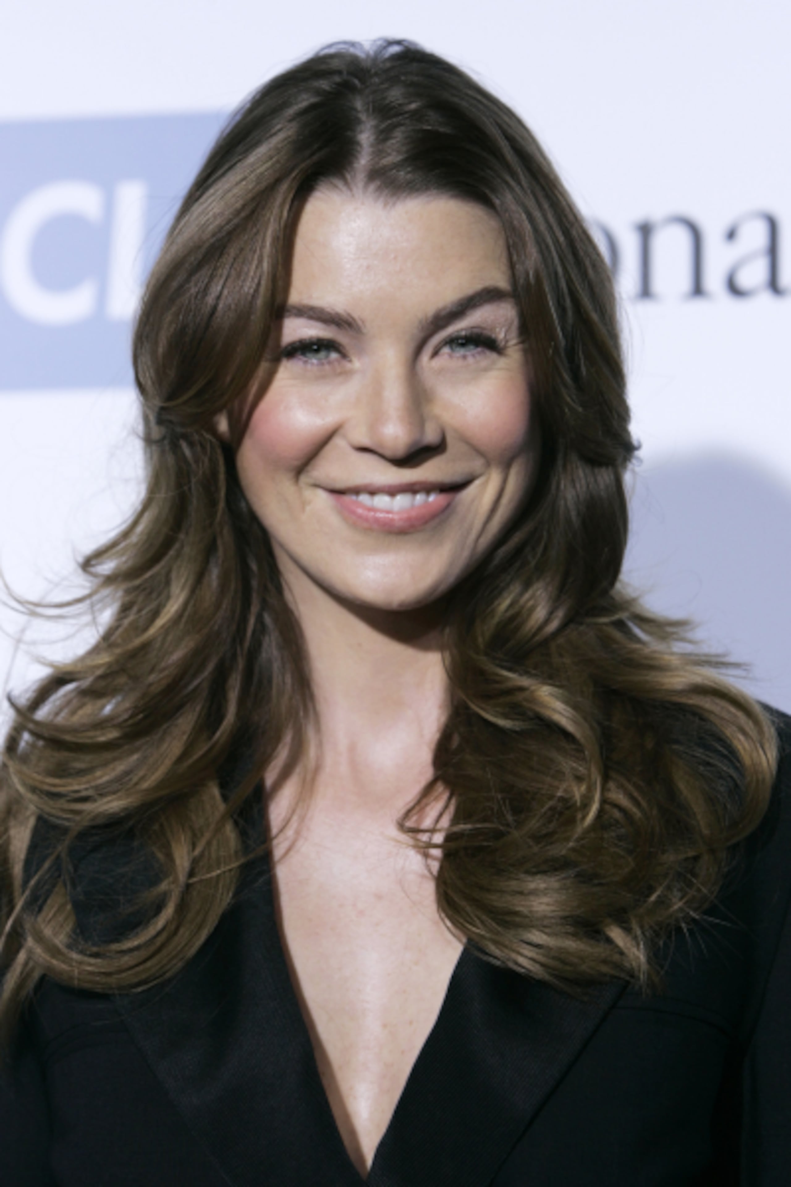 Ellen Pompeo, la actriz de la serie Grey's Anatomy, gana $275,000 por episodio. Sus ganancias fueron de 9 millones. (Archivo)
