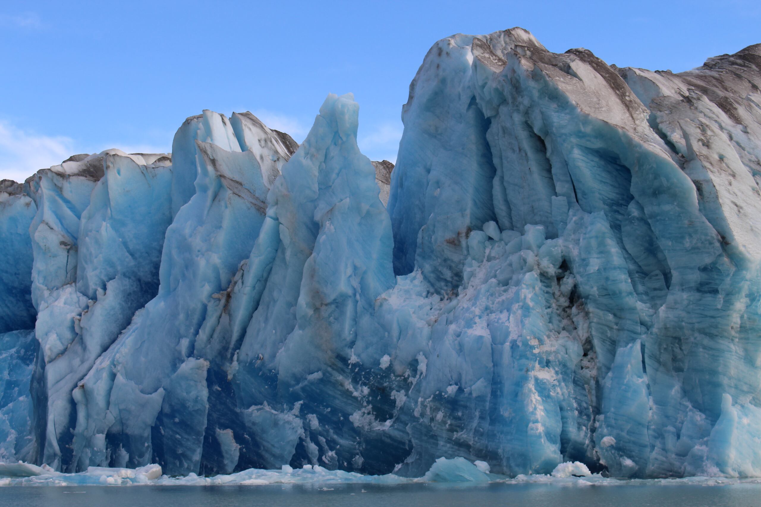 Fotografía cedida por la Universidad de Chile que muestra el lugar en el que se encuentra el que podría ser el lago más profundo del continente americano, en la Patagonia Austral, en Chile. (EFE/ Universidad De Chile)