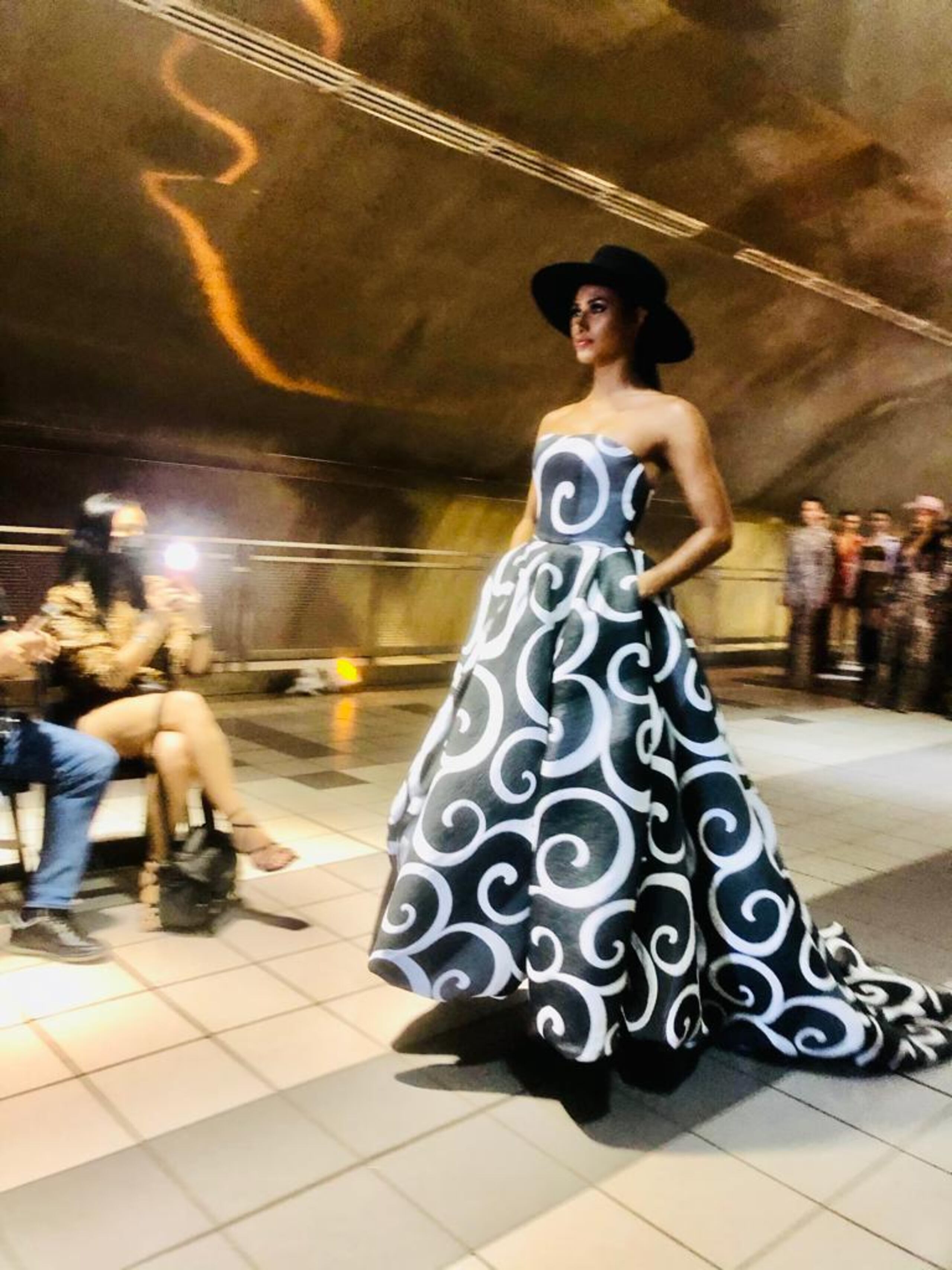 Cierre de San Juan Moda en el Tren Urbano