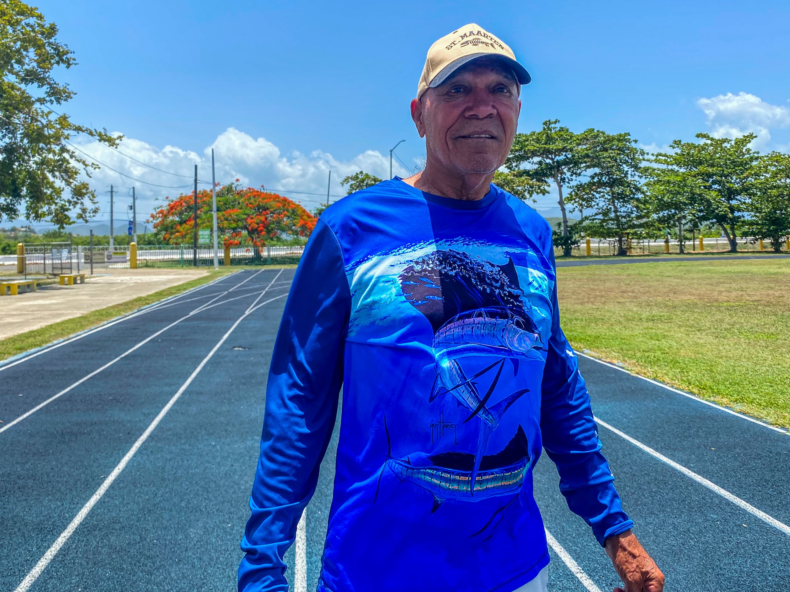 Heriberto Cruz Mejil ganó medallas para Puerto Rico en el atletismo de los Juegos Centroamericanos y del Caribe en la década del 1960, incluyendo un oro en la final de los 400 metros con vallas de los Juegos San Juan 1966.