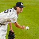 Gerrit Cole golpea a un árbitro con una recta a 99 millas