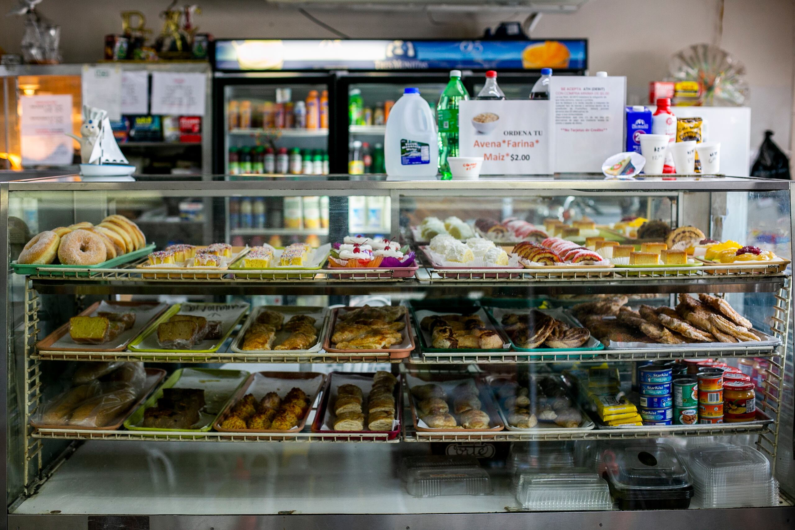 La panadería San Agustín no solo es famosa por su pan; sus dulces también son muy procurados. 