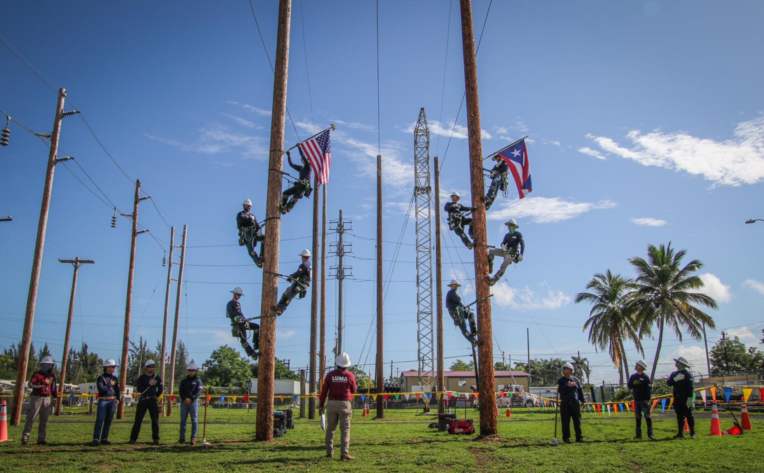 Los estudiantes graduados de LUMA College fueron partícipes del primer "Rodeo Eléctrico" que se celebra en la isla, una competencia donde sus participantes ponen en prueba lo que aprendieron en el institución educativa.