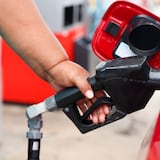 ¿A cuánto debe estar el precio de la gasolina hoy?