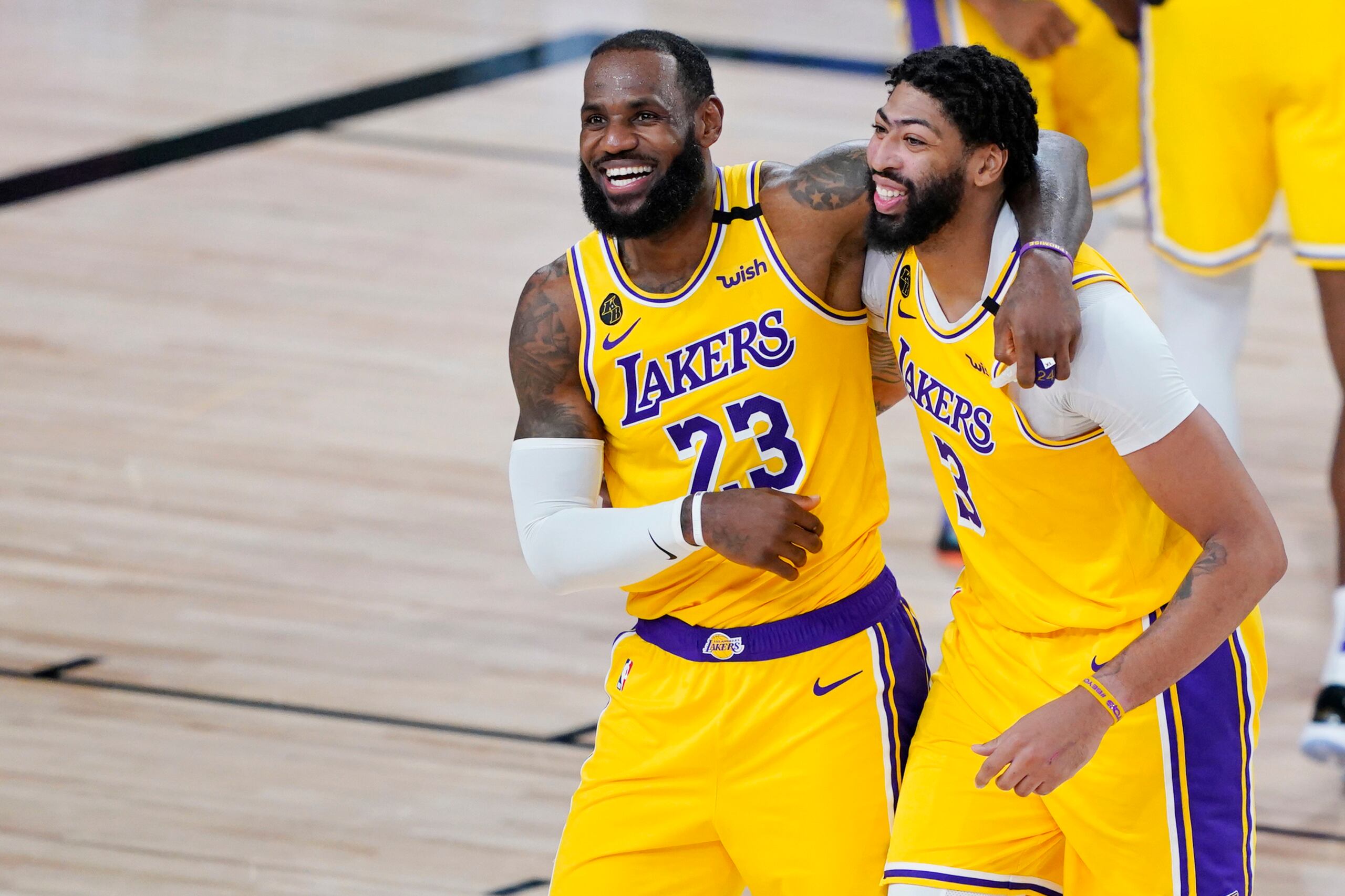 La fuerte defensa del Heat podría controlar a uno de estos, LeBron James y Anthony Davis, pero difícilmente pueda frenar a ambos en la final de la NBA entre Los Angeles y Miami.