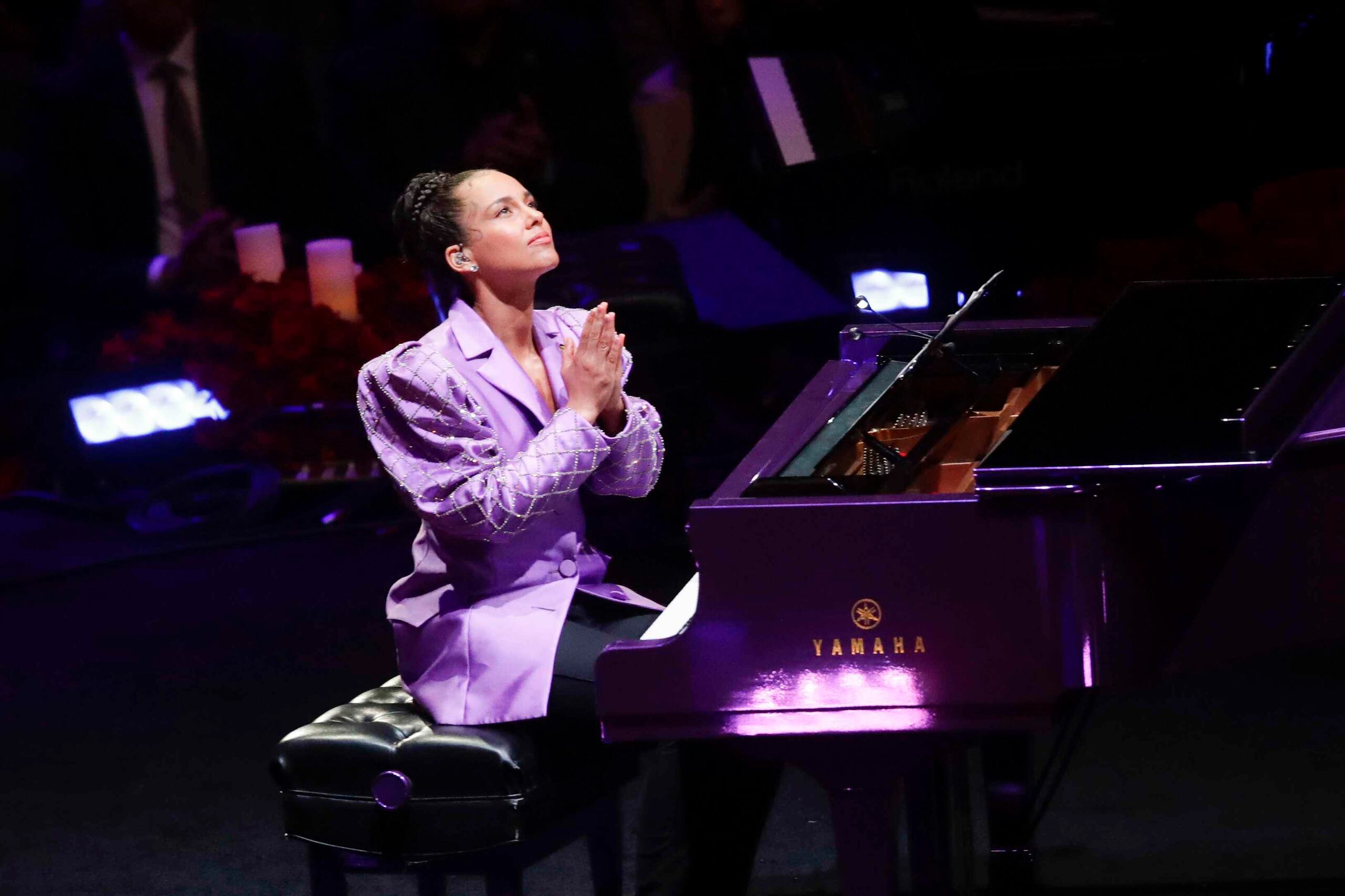 Alicia Keys interpretó “Moonlight Sonata” de Beethoven. (AP)