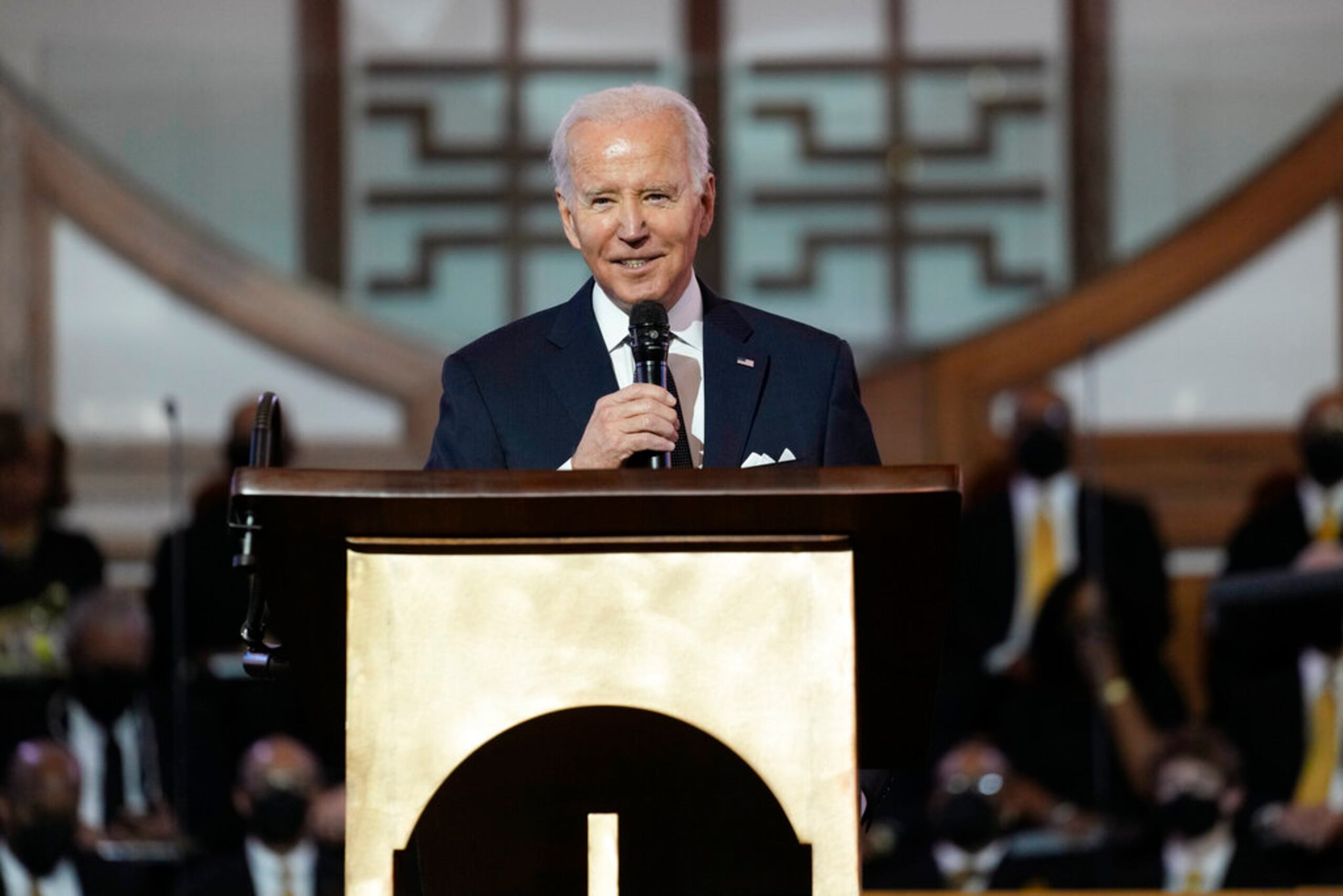 Biden tratará de hacer frente a esas dudas directamente, dicen allegados, pero sin sonar insensible a las inquietudes de la población.