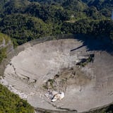 Recogen firmas para que Casa Blanca atienda la reconstrucción del radiotelescopio de Arecibo