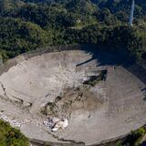 Gobernadora firma orden ejecutiva para la reconstrucción del Observatorio de Arecibo