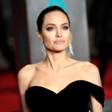 Angelina Jolie deja que Taylor Sheridan la lleve al infierno