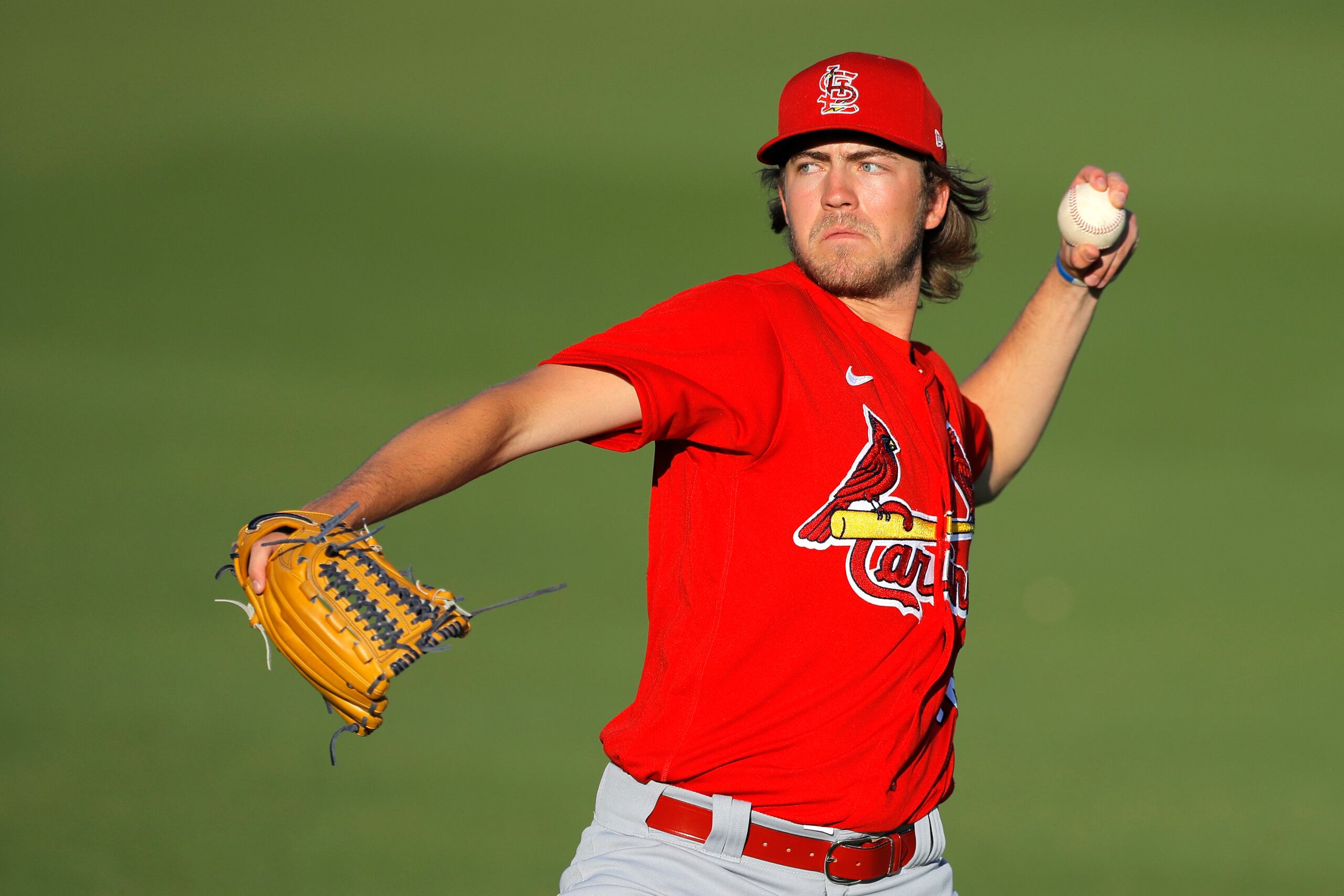 El lanzador de los Cardinals de San Luis, Matthew Liberatore, admitió una carrera en cinco vueltas.