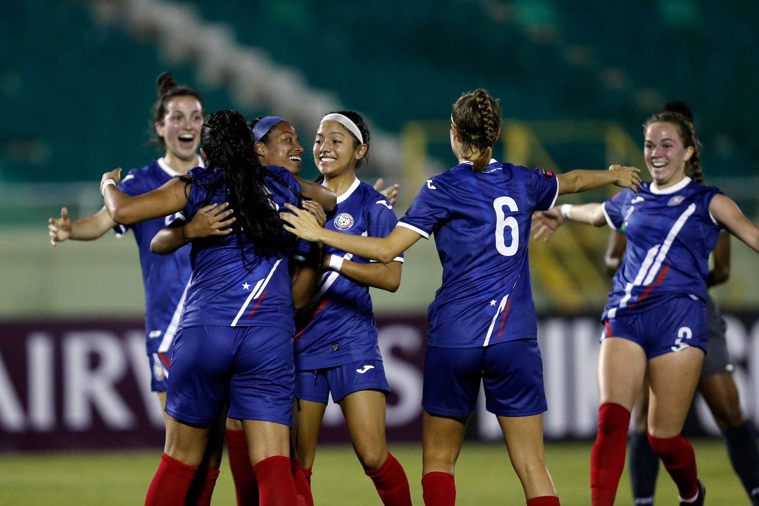 La Selección Nacional de Fútbol Sub-20 Femenina está conformada por jugadoras locales y otras activas en instituciones de la NCAA.